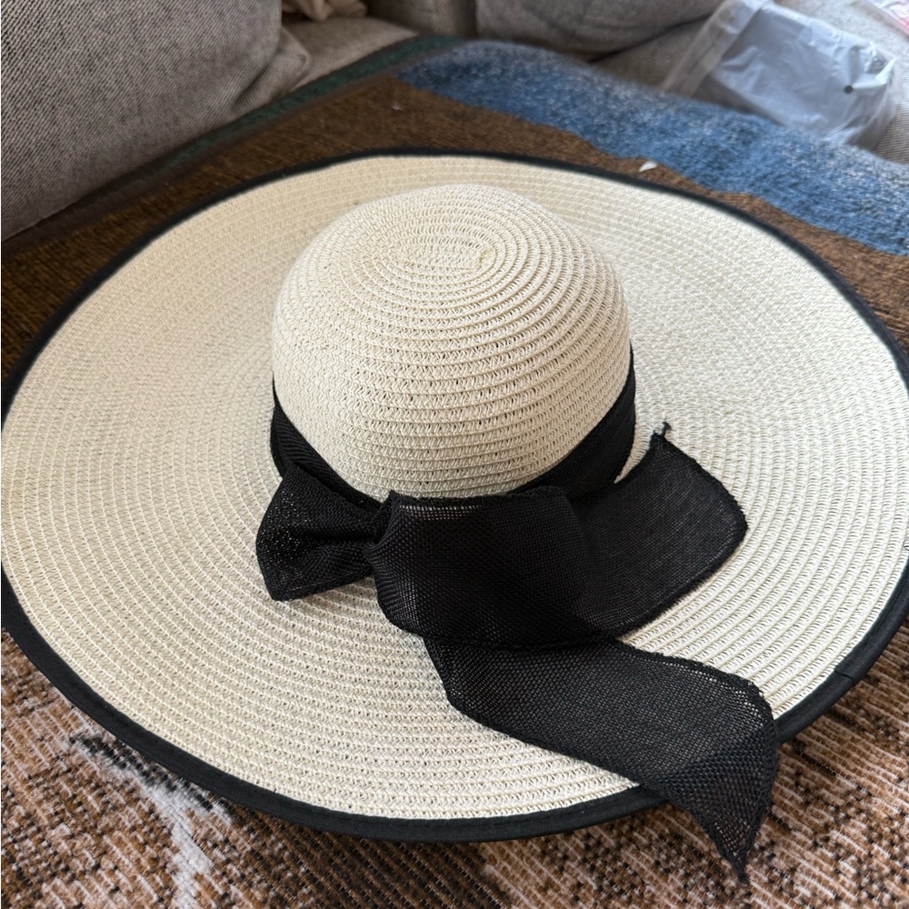 Elegant Cream Sun Hat with Black Ribbon